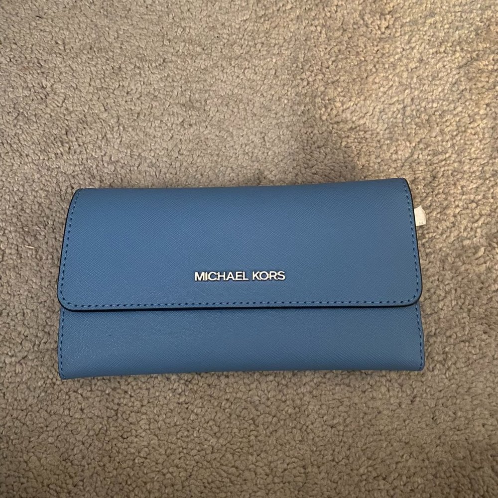 Michael Kors Trifold Wallet